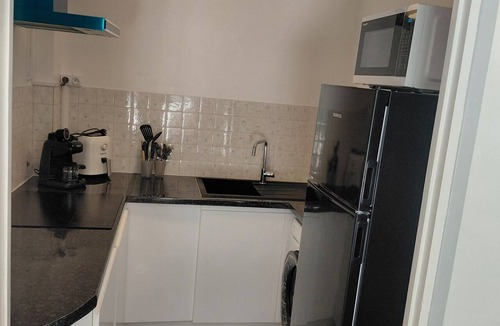 Carnot Apartment | 2-room apartment with a terrace