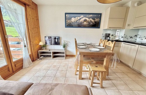 Praz-sur-Arly Apartment | 2-room cabin apartment in Praz-sur-Arly - 6 people with parking