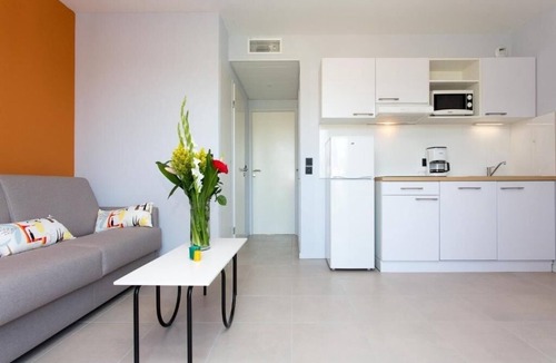 Mougins Hotel | 2BR Countryside Apartment | Cycle through Scenic Trails in Sophia Antipolis