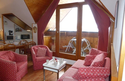 Les Contamines-Montjoie Apartment | 3-bedroom apartment with balcony for 5 people in Les Contamines-Montjoie