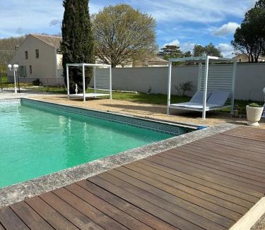 Cabrieres-d'Avignon Villa | 4 bedroom villa, private pool and garden