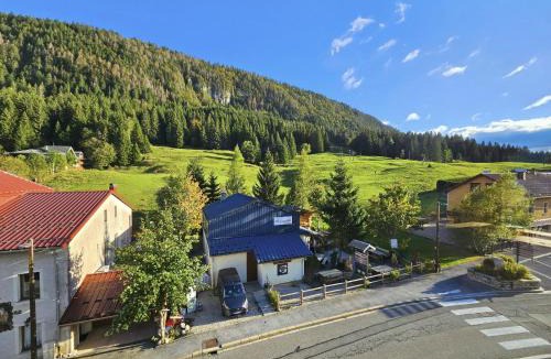 Mijoux Apartment | Accès départ rando, VTT, Vue Panoramique