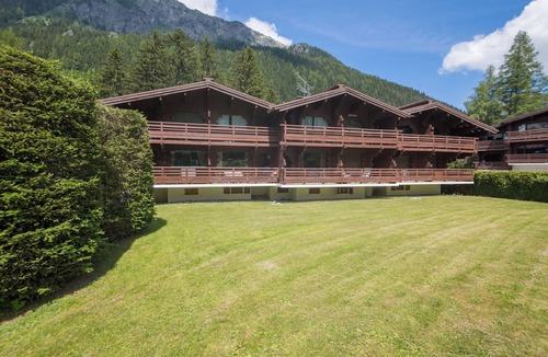 Chamonix-Mont-Blanc Apartment | Améthystes A02 Ski In/Ski Out w/Shared Pool in Argentière-Chamonix, Argentière (Chamonix), France