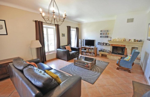 Grasse House | Amazing home in Grasse with 4 Bedrooms, WiFi and Outdoor swimming pool