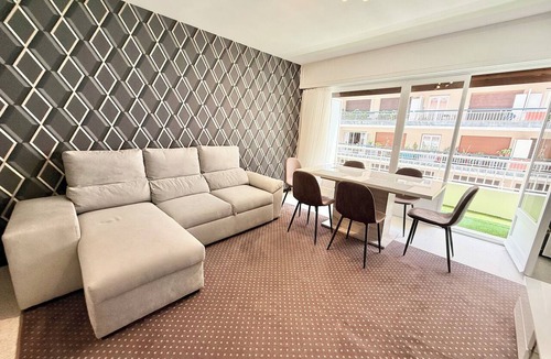 Antibes Old Town Condo | Antibes hyper center - 4 people - close to shops and beaches