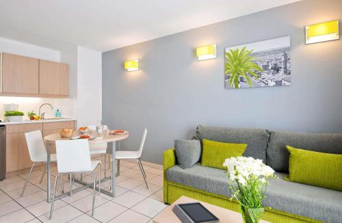 Les Baumettes Apartment | Aparthotel Adagio Access Nice Magnan