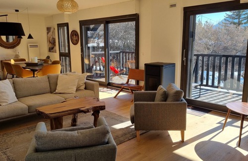 Saint-Etienne-de-Tinee Apartment | Apartment "Aspen Park 103" with Mountain View, Private Terraces & Wi-Fi