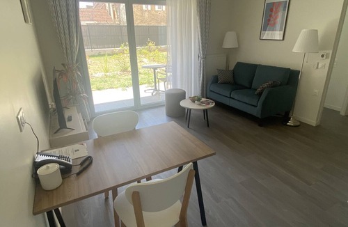 Moulins Apartment | Apartment 2 with terrace