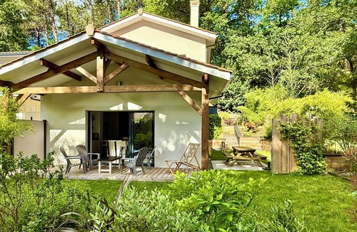 Biscarrosse Apartment | Apartment 3*, 68m2 +garden, 4 pers, 2 bdrms, at Golf BISCARROSSE, Lac Nord, Océan