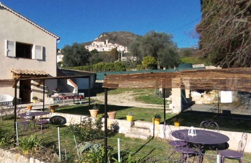 Le Bar-sur-Loup Apartment | Apartment for 6 people