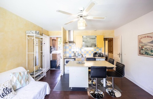 Brison-Saint-Innocent Apartment | Apartment 'In the Heart of the Riviera des Alpes' with Lake View, Shared Pool and Wi-Fi