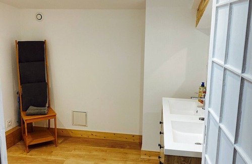 Grand Parc-Paul Doumer Apartment | Apartment in the heart of the Chartrons near the quays