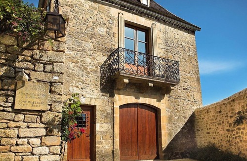 Beynac-et-Cazenac Apartment | Apartment-Superior-Ensuite with Shower-Vue rivière