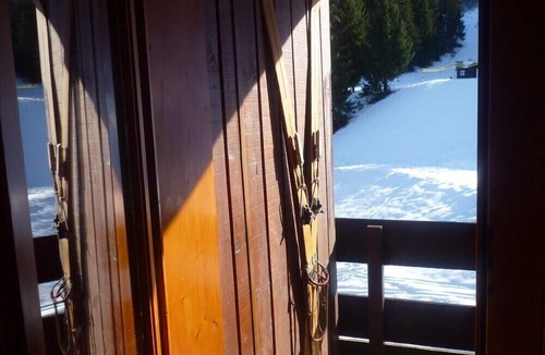 Valmorel Apartment | Apartment with stunning views ideally situated on the slopes and shops nearby.