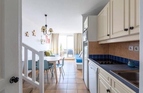Les Restanques Apartment | Apartments in the Restanques of the Gulf of St Tropez - maeva Home - 3-Room Apartment 6 People - Selection