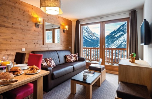 Pralognan-la-Vanoise Condo | Appartement Skis aux pieds! Accès Piscine + Sauna