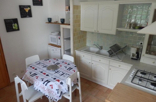 Saintes-Maries-de-la-Mer Apartment | Appartement 3 pièces 4 personne centre village - Appartement 3 pièces 4 personnes MAE-7788