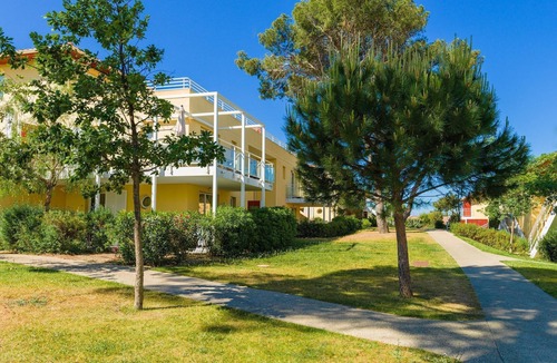Le Brusc Condo | Appartement spacieux sur 2 étages près de la plage