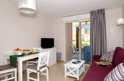 Paradou Condo | Appartement Cosy dans un Joli Village | Piscine