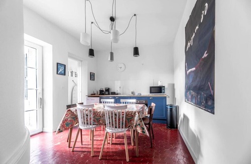 Gannat Apartment | Appartement design, centre ville, parking, jardin