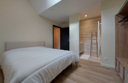 Angon Apartment | Appartement Situe a 150 Metres du lac D'annecy
