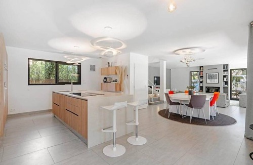 Cote d'Azur- French Riviera House | Architect-designed Villa in Gassin Pool Utter Peace and Quiet