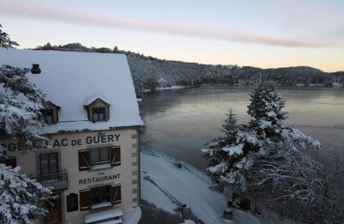 Saulzet-le-Froid Hotel | Auberge du lac de Guéry