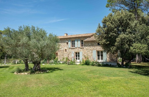 Saint-Cannat House | Authentic farmhouse near Aix, swimming pool and pétanque court