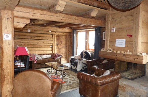 Hauteluce Apartment | Aux Saisies, in a former alpine farmhouse, Appt 145m²-12p