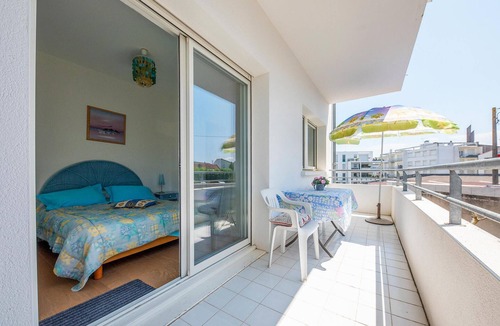 Royan Apartment | Awesome apartment in Royan with WiFi