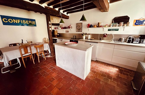 Domecy-sur-Cure Cottage | Beautiful house in Burgundy, in Vézelay between Lyon and Paris, for families and friends