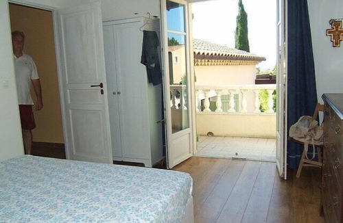 Miramar Villa | BEAUTIFUL VILLA T4 Sea view/sleeps 8 ideal for friends/family Nice amenities