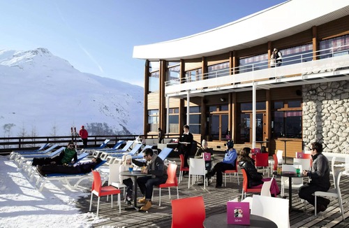 Les Menuires Hotel | Belambra Clubs Les Menuires - Snow And Heaven - Half board - Essential Room 2 Adults + 1 Children