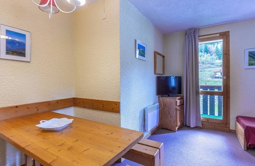 Valmorel Apartment | Bright 1BR Apt for 5, Ski-In/Ski-Out Access, Balcony, Near Shops & Lift