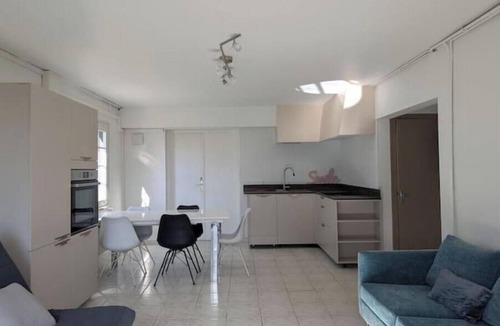 Prignac-et-Marcamps Apartment | Bright 2-Bedroom Apartment in the Heart of the Vineyards – 25 Minutes from Bordeaux