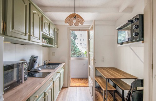 Le Rouet Apartment | Bright apartment in Marseille