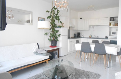 Saint-Georges-de-Didonne House | Bright 3-bedroom house in St-Georges, 800 m from the beach and shops