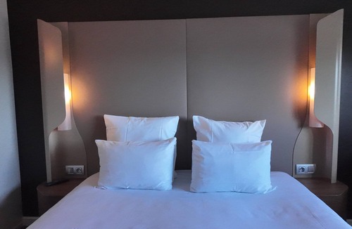Dijon Hotel | Campanile Dijon Nord - Toison d'Or