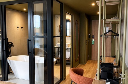 Chaponost Hotel | Campanile PRIME - Smart Lyon Chaponost