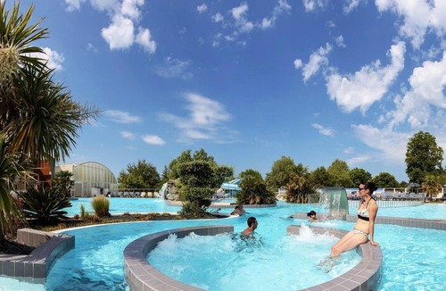 Saint-Georges-d'Oleron House | Camping Les Grosses Pierres ***** - Mobile Home PMR 3 Rooms 6 People