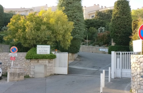 Cassis Apartment | Cassis calanques apartment la rade, behind the port, nice view and parking