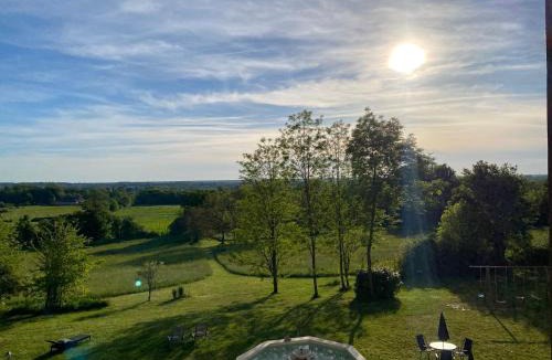 Varennes-Vauzelles House | Château des Bourdons Charme, Spa & Nature