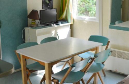 Monceaux-sur-Dordogne Other | Chalet 6 pers avec Terrasse et Barbecue - API-1-52-1243
