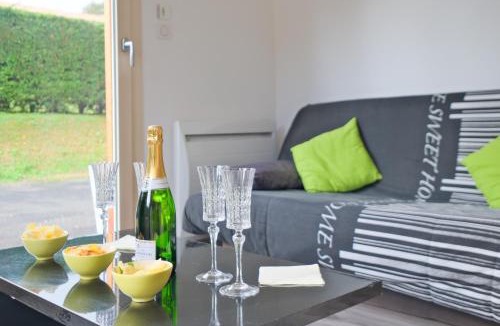 Savignac-les-Eglises House | Chalet avec piscine privée