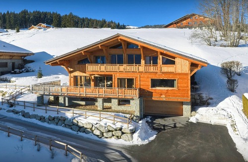 Combloux Ski Chalet | Chalet Condor Andino - Relaxing break near Mont Blanc - OVO Network