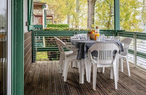 Badefols-sur-Dordogne Other | Chalet confortable, animaux OK - 8 pers. - API-1-52-2910