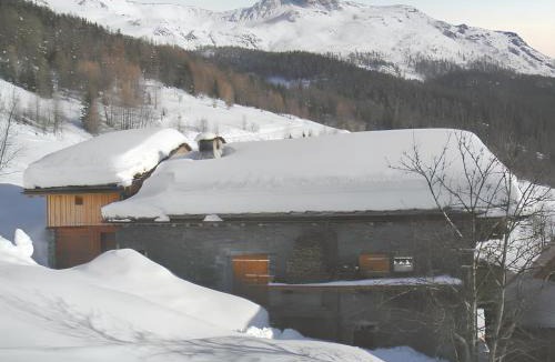 Sainte-Foy-Tarentaise Ski Chalet | Chalet confortable à Sainte-Foy-Tarentaise avec vue sur la montagne