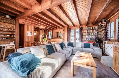 Thollon-les-Memises Ski Chalet | Chalet 'Des Charmes' with Mountain Views, Private Terrace, and Wi-Fi