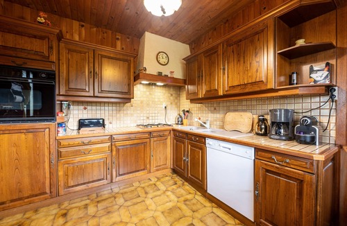 Faverges-Seythenex Ski Chalet | Chalet des Ormes - A 15 mins du Lac D'Annecy