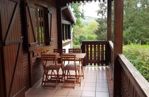 Saint-Martin-du-Puy Ski Chalet | Chalet du lac de Chaumeçon Saint-martin-du-puy